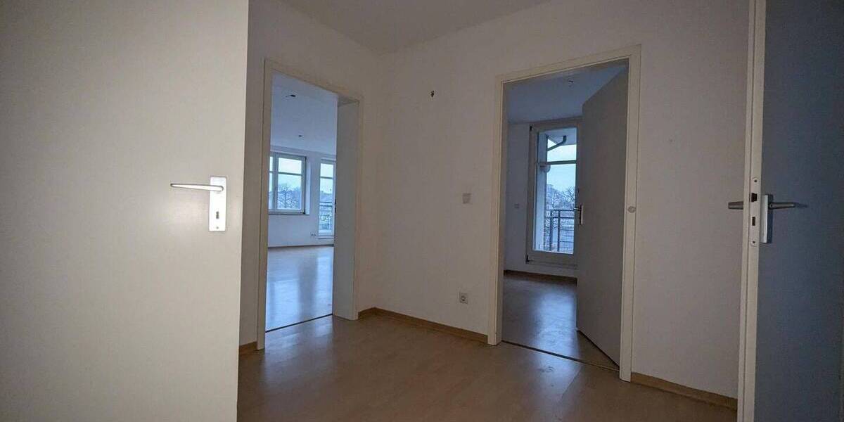 Etagenwohnung Dresden Johannstadt-Nord - 3 Zimmer, 85 m&sup2;, 310.000&euro; | Angebot:26824362