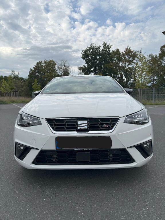 Seat Ibiza 42.000 km 17.900 € Bayreuth 95444