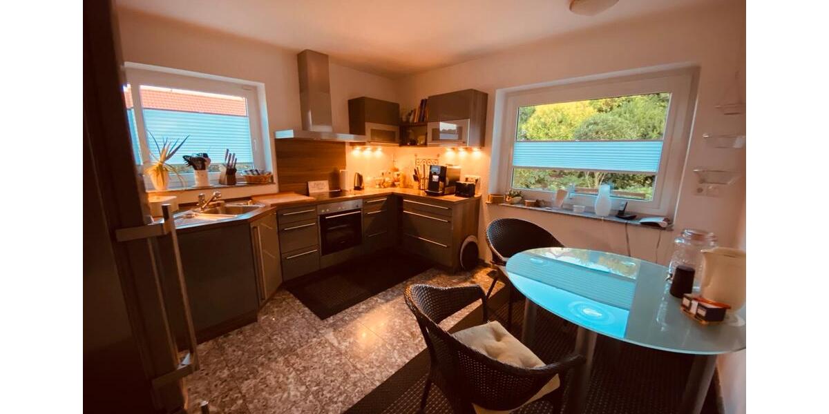 Einfamilienhaus Habichtswald - 3 Zimmer, 118 m&sup2;, 1.590&euro; | Angebot:24852308