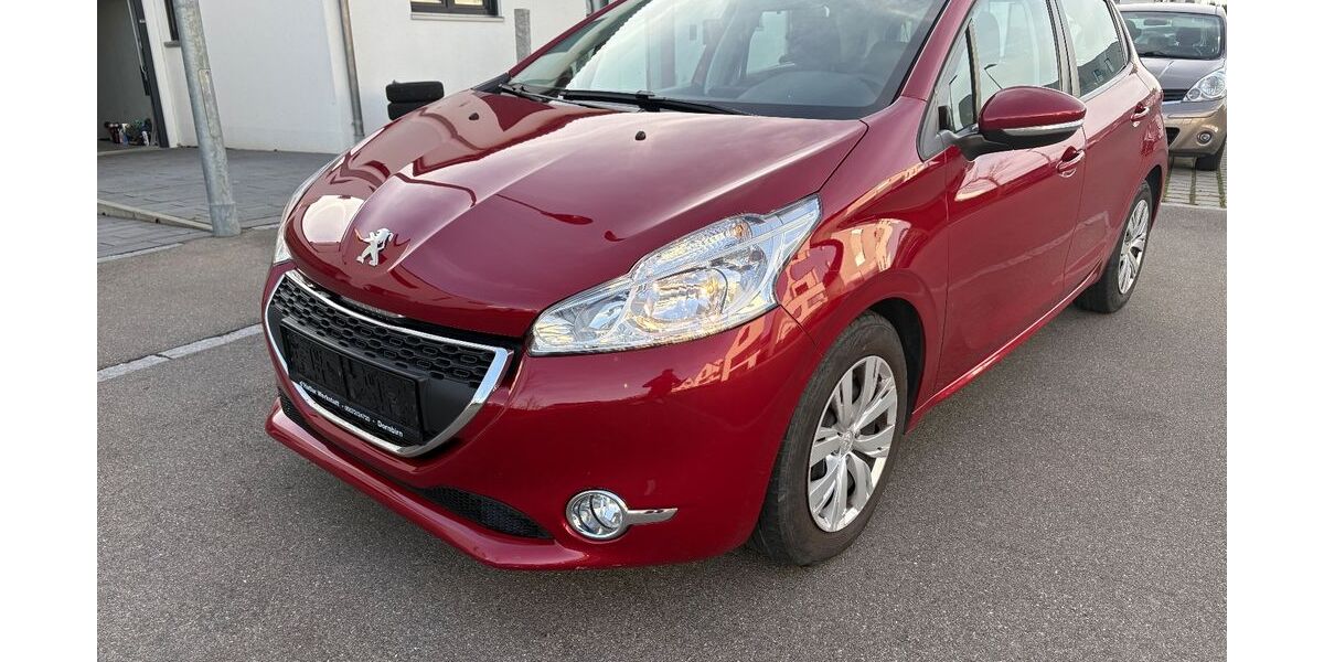 Peugeot 208 101.352 km 6.400 € Ulm 89081