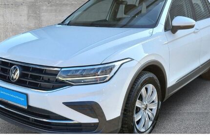 VW Tiguan 103.608 km 21.420 &euro; Halle (Saale) 06110