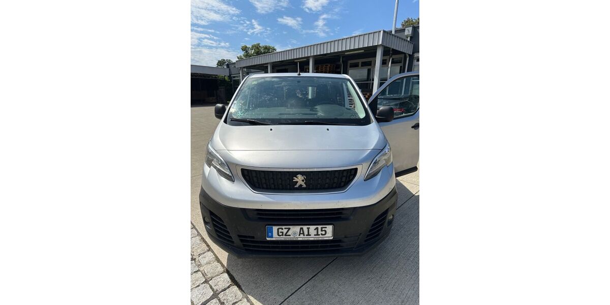 Peugeot Traveller 88.000 km 18.500 &euro; Leipheim 89340