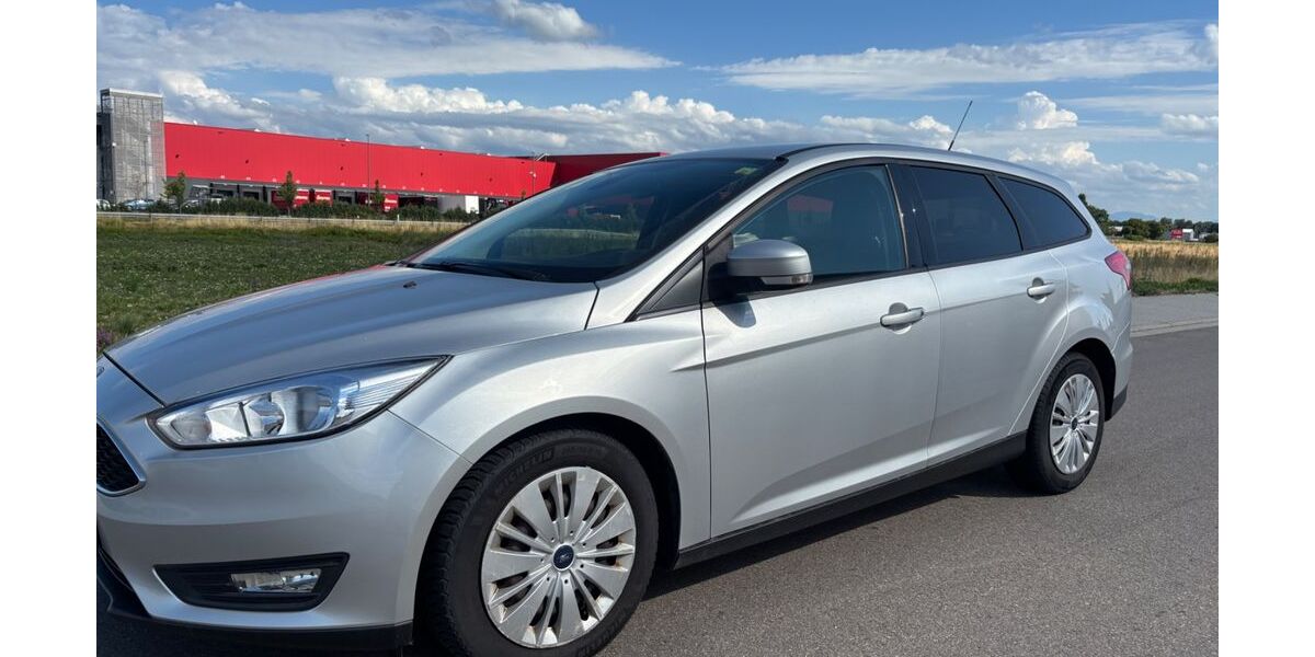 Ford Focus 189.000 km 5.400 &euro; Kenzingen 79341