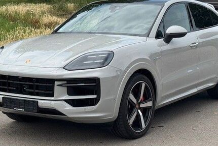 Porsche Cayenne 4.350 km 144.890 € Mainz 55120