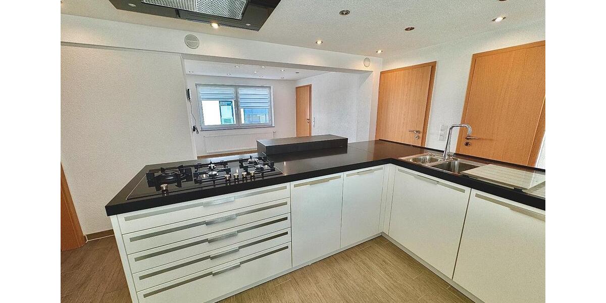 Reihenhaus Schramberg - 4 Zimmer, 144 m&sup2;, 1.120&euro; | Angebot:26296304