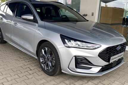 Ford Focus 13.652 km 23.990 € Glauchau 08371