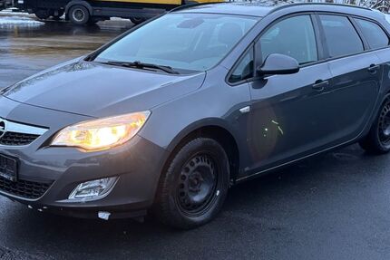 Opel Astra 241.000 km 2.499 &euro; Marktredwitz 95615