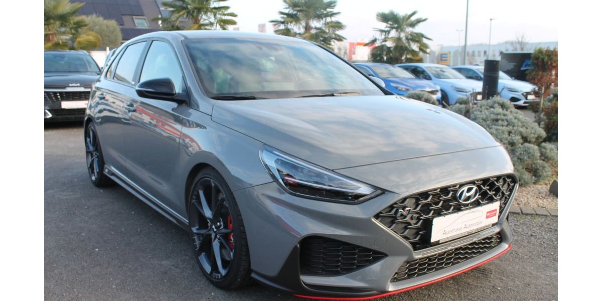 Hyundai i30 49.000 km 29.790 € Speyer 67346