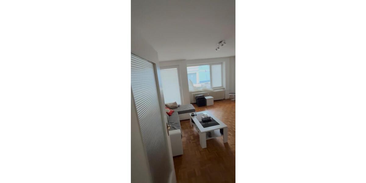 2 Zimmer EG Wohnung mit Balkon Einzug absofort 2 zimmer