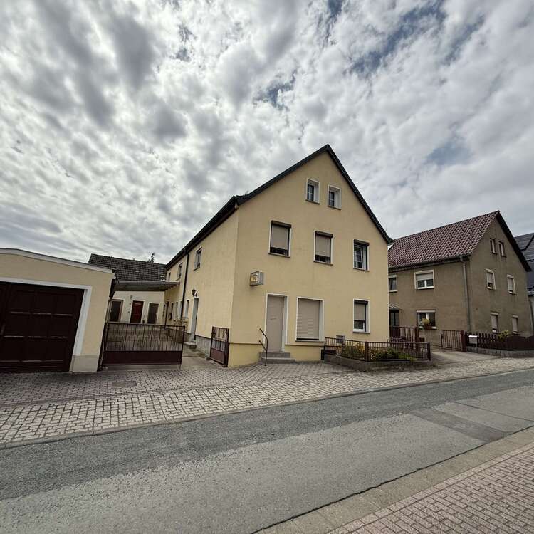 Haus zum Kaufen in Liebschütz 175.000 € 190 m²