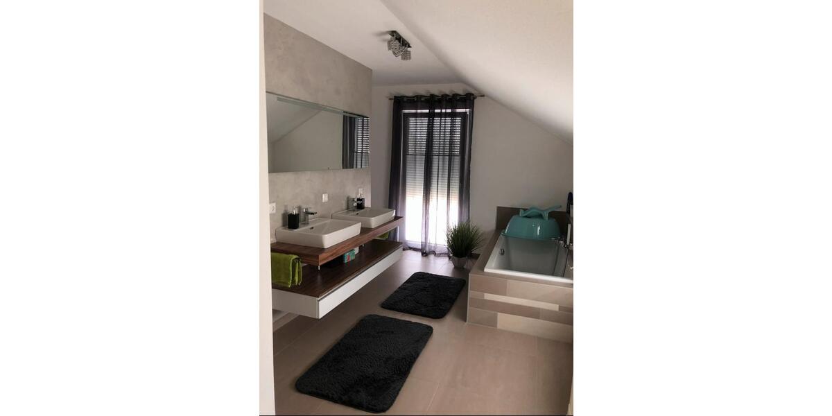 Einfamilienhaus Heiningen - 6 Zimmer, 142 m&sup2;, 669.000&euro; | Angebot:27090601