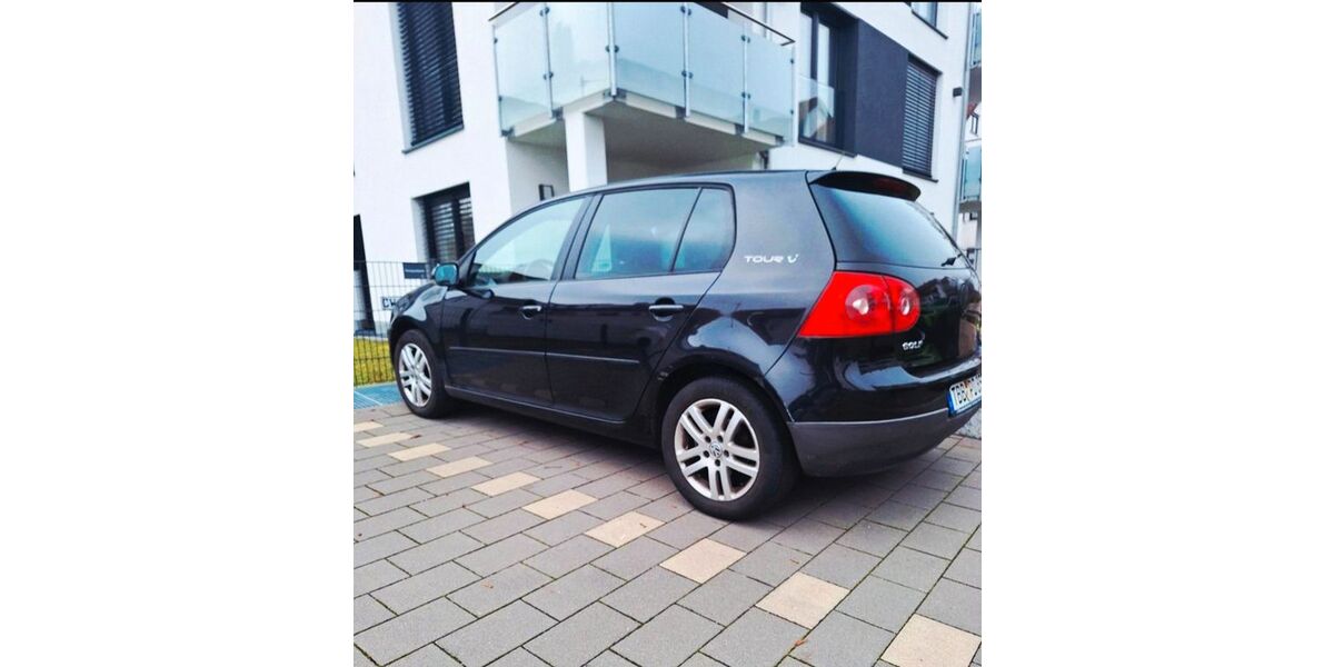 VW Golf 277.090 km 2.300 &euro; Senden 89250