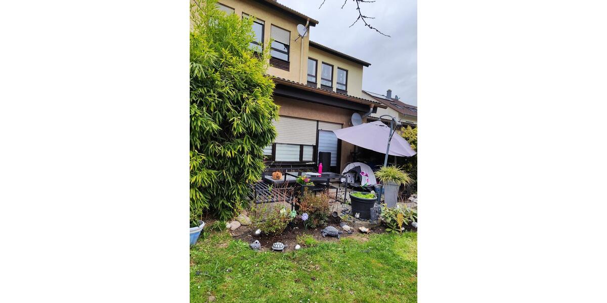 Doppelhaushälfte Würzburg Dürrbachau - 5 Zimmer, 112 m&sup2;, 1.450&euro; | Angebot:26177081