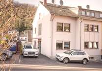 Haus zum Kaufen in Bad Breisig Niederbreisig 419.000 € 241 m²