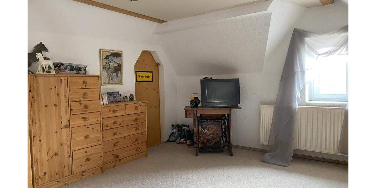 Einfamilienhaus Rosendorf - 7 Zimmer, 179 m&sup2;, 127.000&euro; | Angebot:20613575