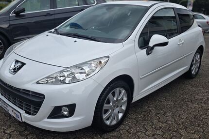 Peugeot 207 134.076 km 5.999 &euro; Metjendorf 26215