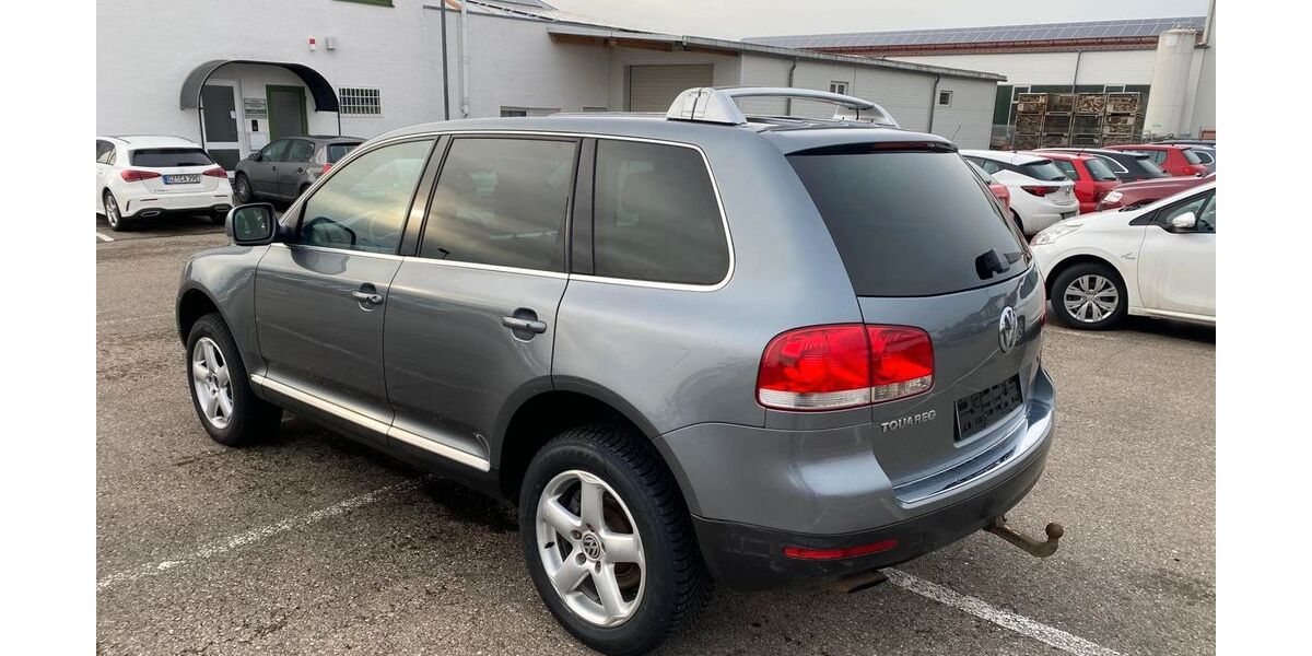 VW Touareg 220.000 km 2.500 &euro; Gersthofen 86368