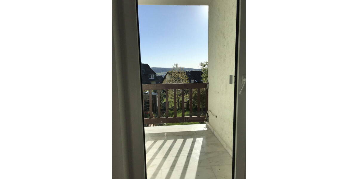 Reihenmittelhaus Bernsbach Bernsbach - 5 Zimmer, 120 m&sup2;, 220.000&euro; | Angebot:26500144