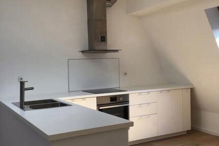 Traumhaftes 2 Zimmer Penthouse mit Ausblick!