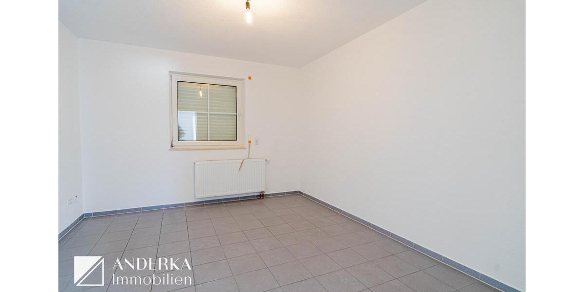 Etagenwohnung Burgau - 3 Zimmer, 77 m&sup2;, 800&euro; | Angebot:26096946