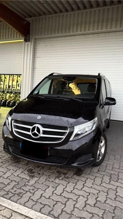 Mercedes-Benz V 220 220.000 km 28.000 € Altlussheim 68804