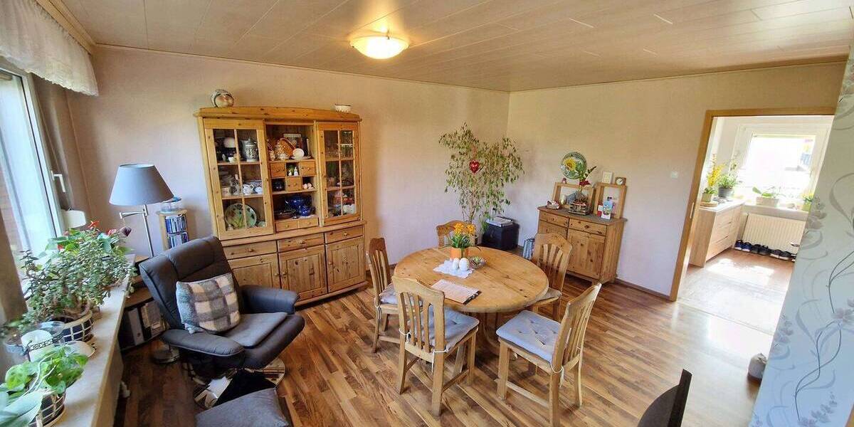 Doppelhaushälfte Schöningen - 3 Zimmer, 98 m&sup2;, 74.000&euro; | Angebot:26417878