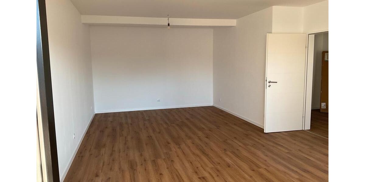 Helle frisch sanierte 3-Zimmer-Wohnung in Niederkassel-Rheidt 3 zimmer