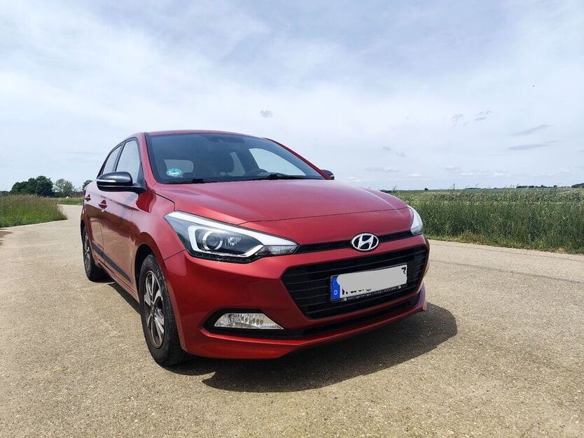 i20