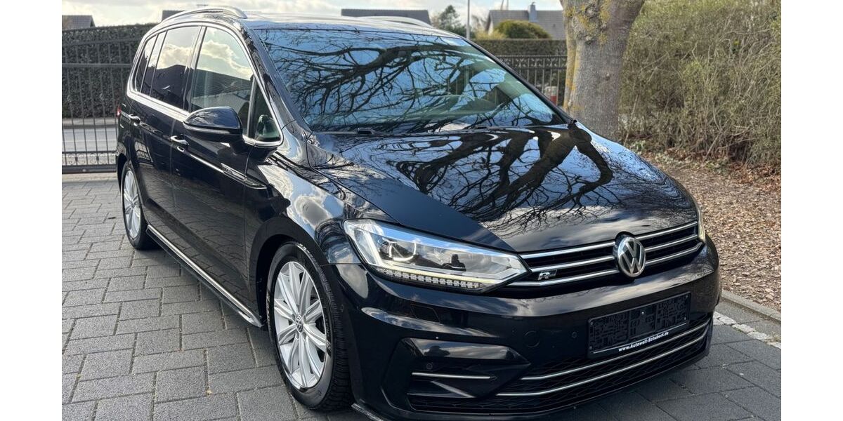 VW Touran 157.500 km 22.000 &euro; Löhne 32584