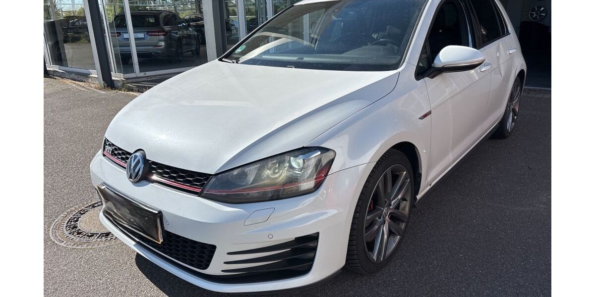 VW Golf 157.000 km 14.950 &euro; Achim 28832