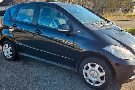 Mercedes-Benz A 160 167.716 km 2.999 &euro; Rot am See 74585