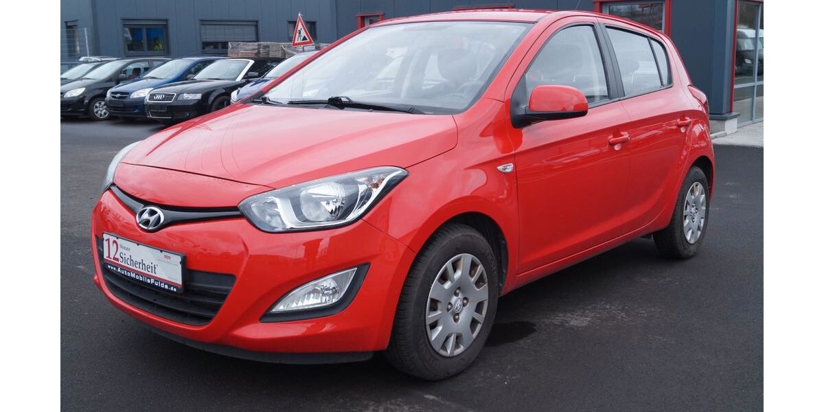 Hyundai i20 65.000 km 6.990 &euro; Künzell 36093