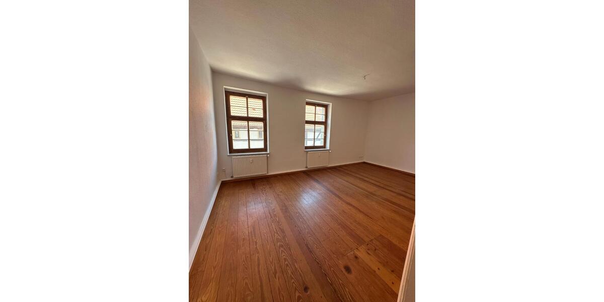 Etagenwohnung Güstrow - 2 Zimmer, 62 m&sup2;, 520&euro; | Angebot:26386163