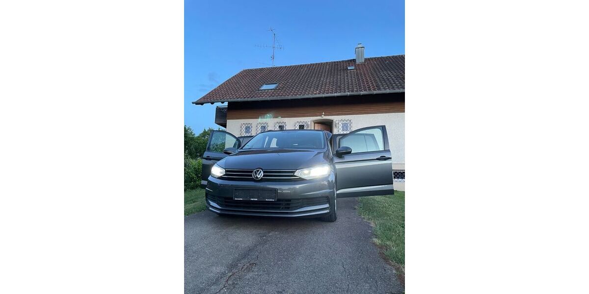 VW Touran 121.000 km 18.500 &euro; Sigmaringen 72488