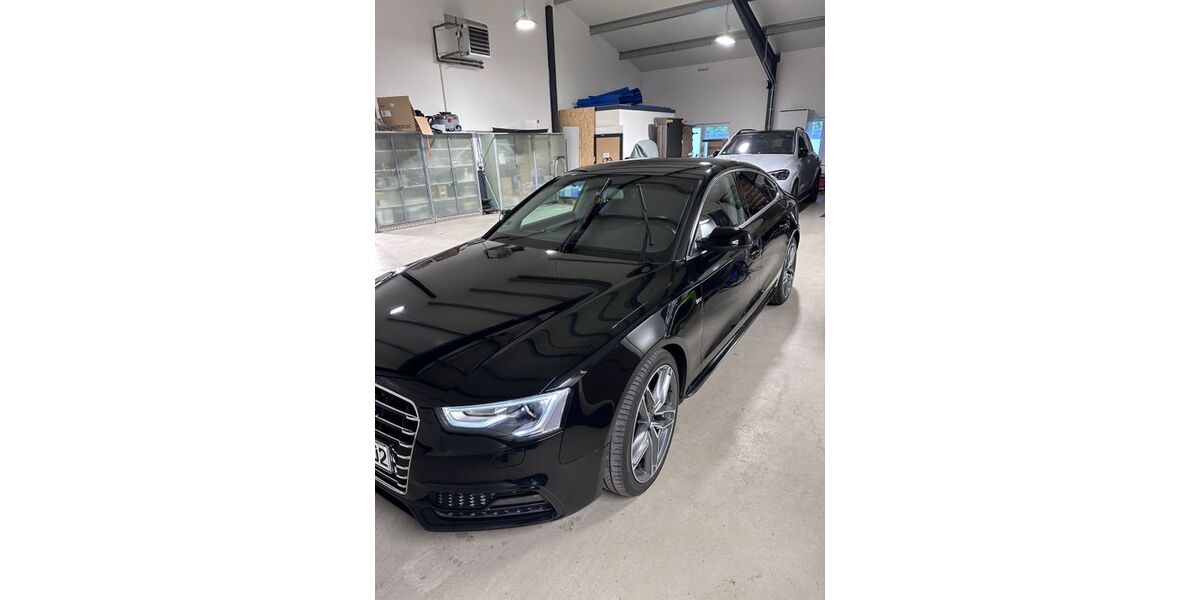 Audi A5 149.999 km 17.300 &euro; Hamburg 22309