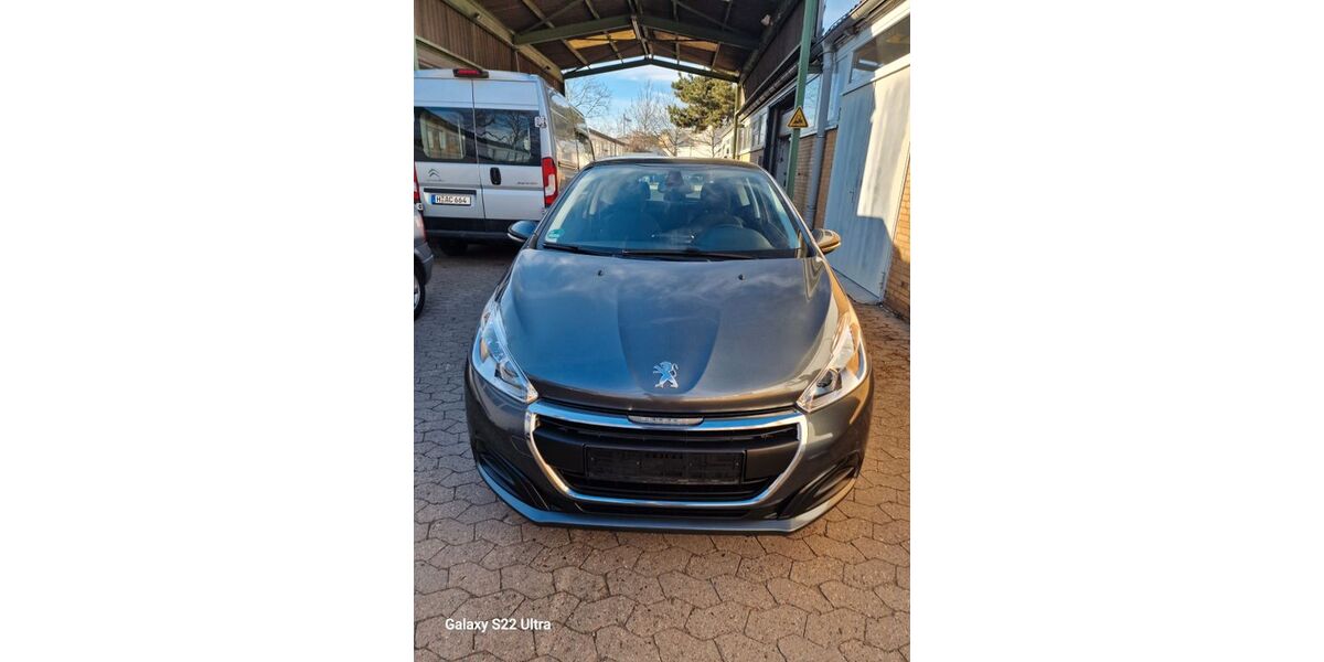 Peugeot 208 68.875 km 5.750 &euro; Hannover 30179