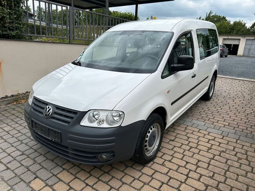 VW Caddy 168.000 km 5.495 € Coswig 01640