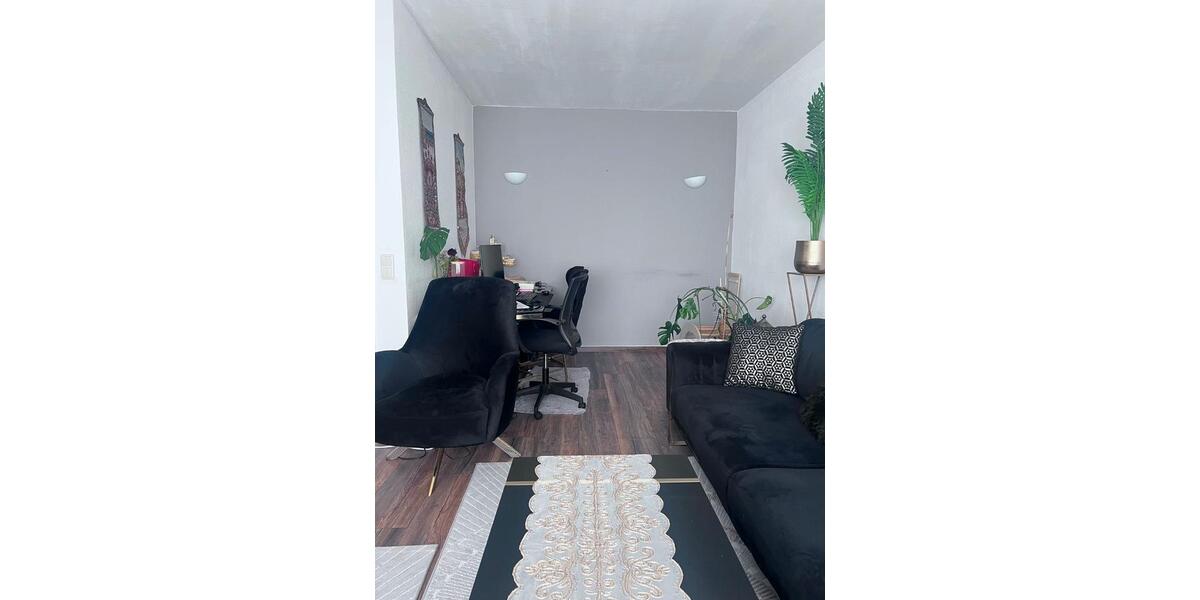 Etagenwohnung Mönchengladbach Süd - 2 Zimmer, 65 m&sup2;, 625&euro; | Angebot:26036371