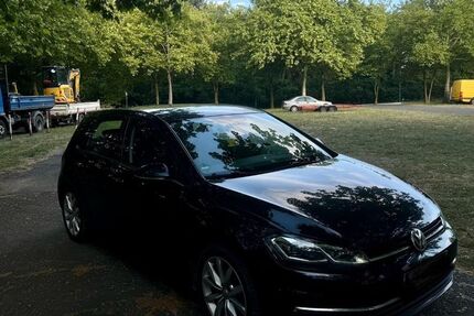 VW Golf 200.000 km 13.500 € Dreieich 63303