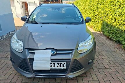 Ford Focus 240.500 km 2.600 &euro; Groß Roge 17166
