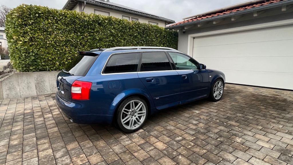 Audi A4 222.383 km 5.800 &euro; Neuburg 94127