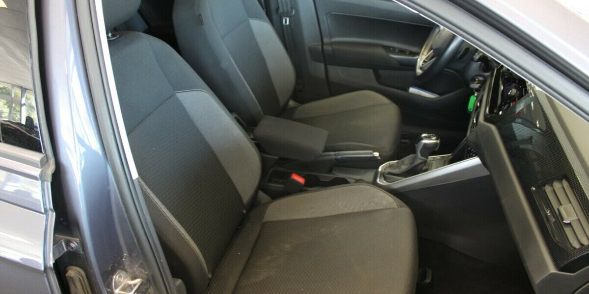 VW Polo 1.0 TSI OPF DSG Life 122.500 km 14.480 &euro; Euskirchen 53881