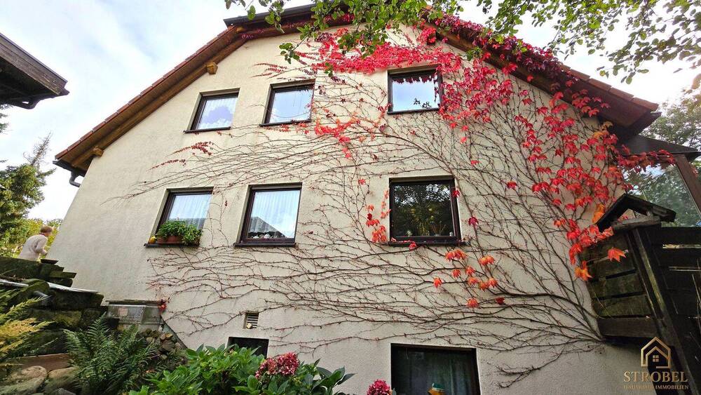 Doppelhaushälfte Dresden Schönfeld - 7 Zimmer, 130 m&sup2;, 450.000&euro; | Angebot:26043436