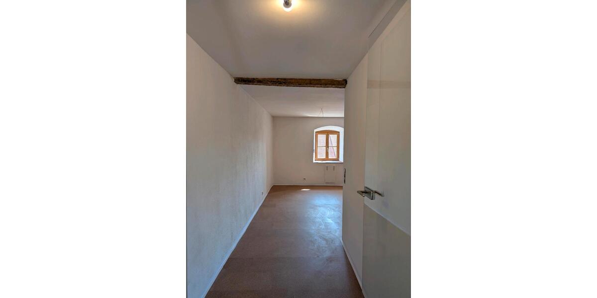 Hochparterre Greding - 1 Zimmer, 55 m&sup2;, 660&euro; | Angebot:26037697