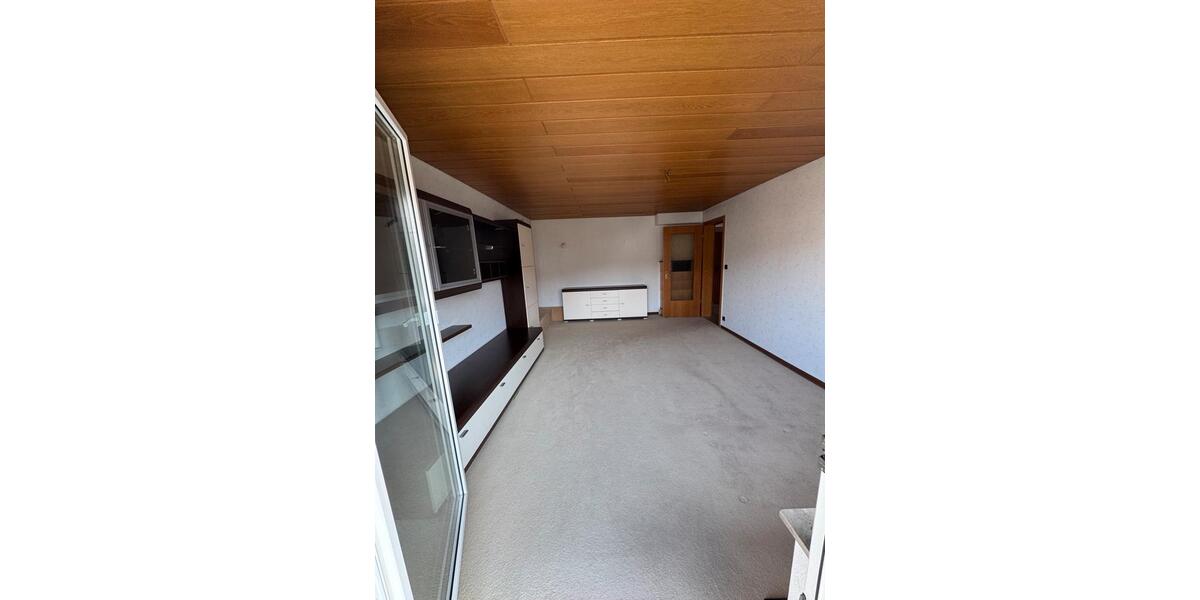 Etagenwohnung Sindelfingen Eichholz - 3 Zimmer, 68 m&sup2;, 1.190&euro; | Angebot:25517072