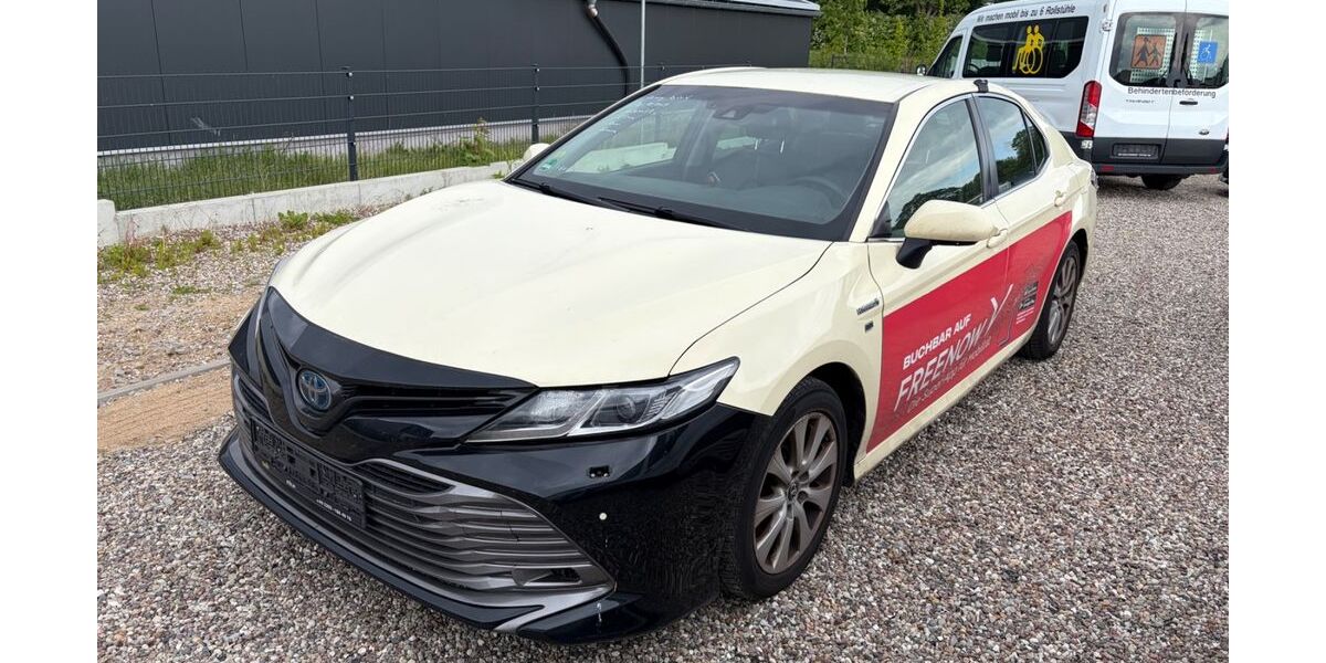 Toyota Camry 379.000 km 10.999 &euro; Ratzeburg bei Hamburg 23909