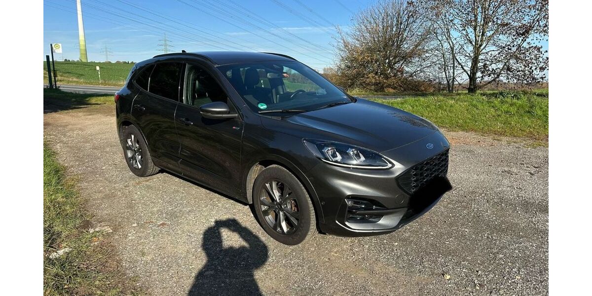 Ford Kuga 176.000 km 14.400 &euro; Velbert 42549