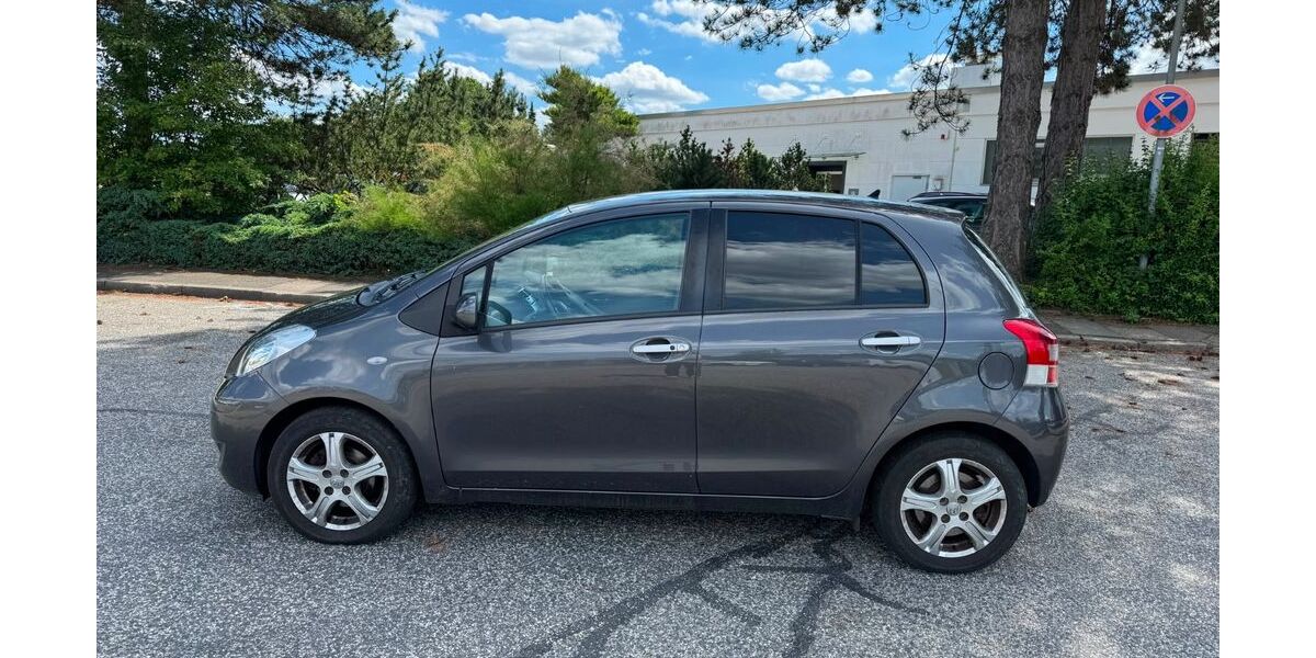 Toyota Yaris 109.987 km 3.790 &euro; Barsbüttel 22885