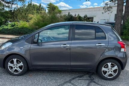 Toyota Yaris 109.987 km 3.999 &euro; Barsbüttel 22885