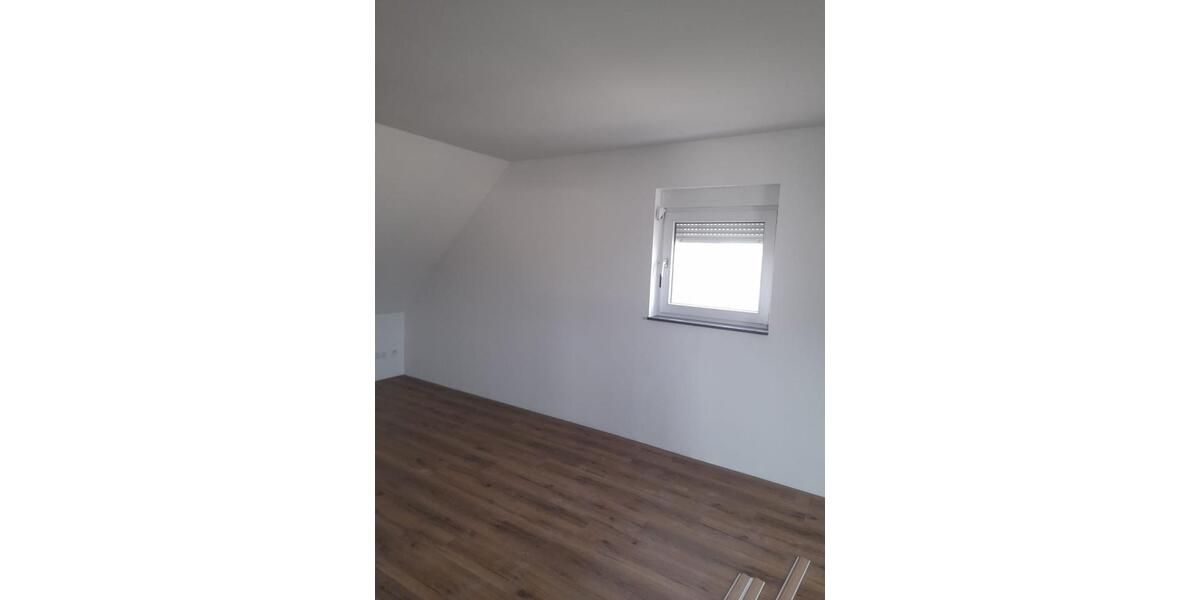 Komplett renoviertes Einfamilienhaus in dörflicher Lage 4 zimmer